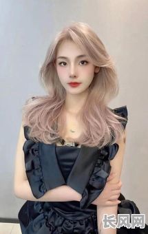 2025年最佳剪发吉日：寻找您的幸运发型时刻