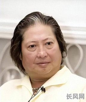 洪金宝的八字命理究竟如何解析？他的命运走向有何特点？