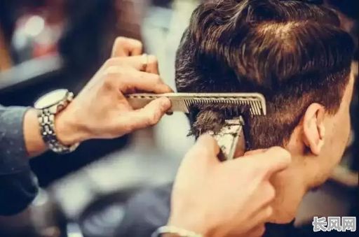 7月份剪头发吉日推荐：寻找全年最佳理发良辰，尽享幸运造型