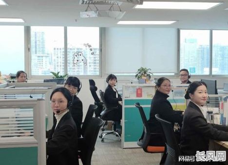 吉日汽车金融客服-吉利汽车金融客服电话是多少