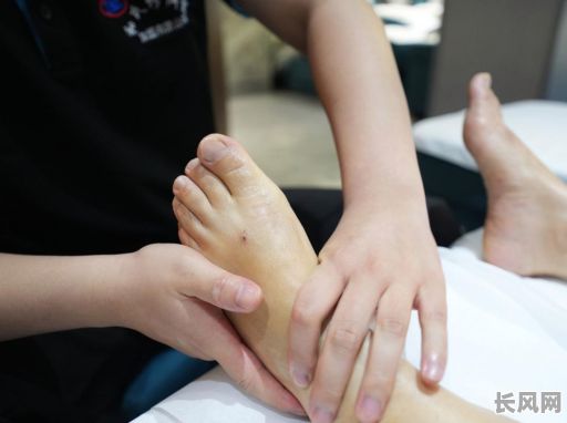 修脚吉日2025（修脚吉日2024）