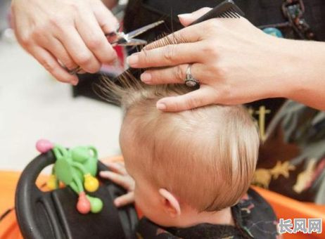 婴儿剃头黄道吉日吉日-婴儿剃头发吉日