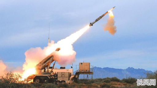 发射导弹的吉日-发射导弹的视频